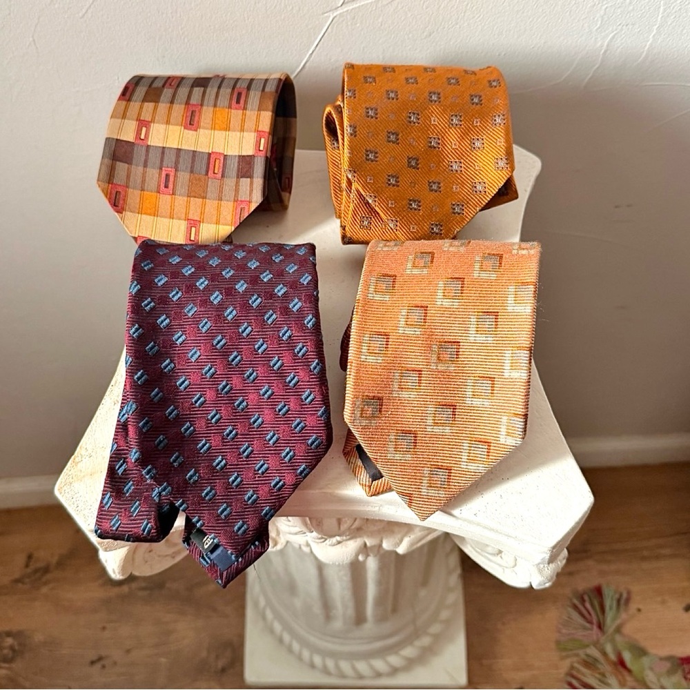 Vintage Ermenegildo Zegna Ties Lot 4
Fall Colors Perfect Gift Wedding Groomsmen - Picture 14 of 14